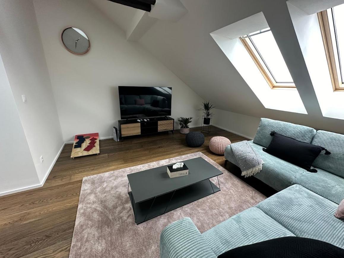 Loft Apartments Prag Eksteriør billede